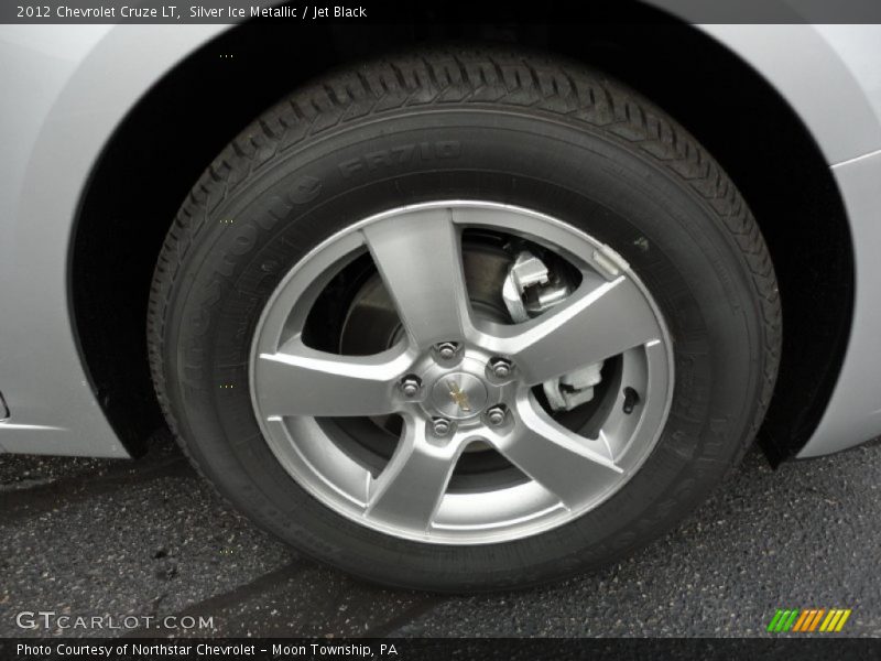 Silver Ice Metallic / Jet Black 2012 Chevrolet Cruze LT