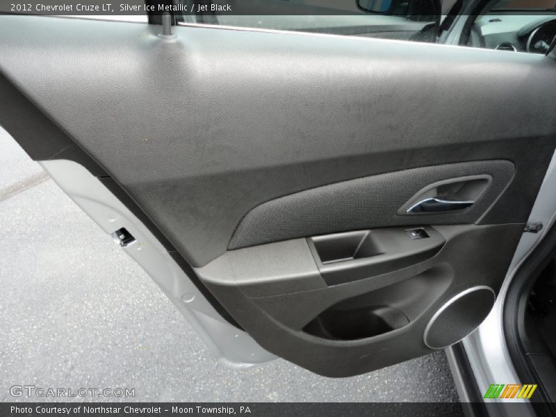 Silver Ice Metallic / Jet Black 2012 Chevrolet Cruze LT