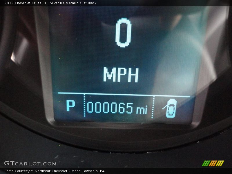 Silver Ice Metallic / Jet Black 2012 Chevrolet Cruze LT