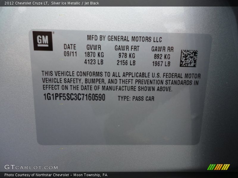 Silver Ice Metallic / Jet Black 2012 Chevrolet Cruze LT