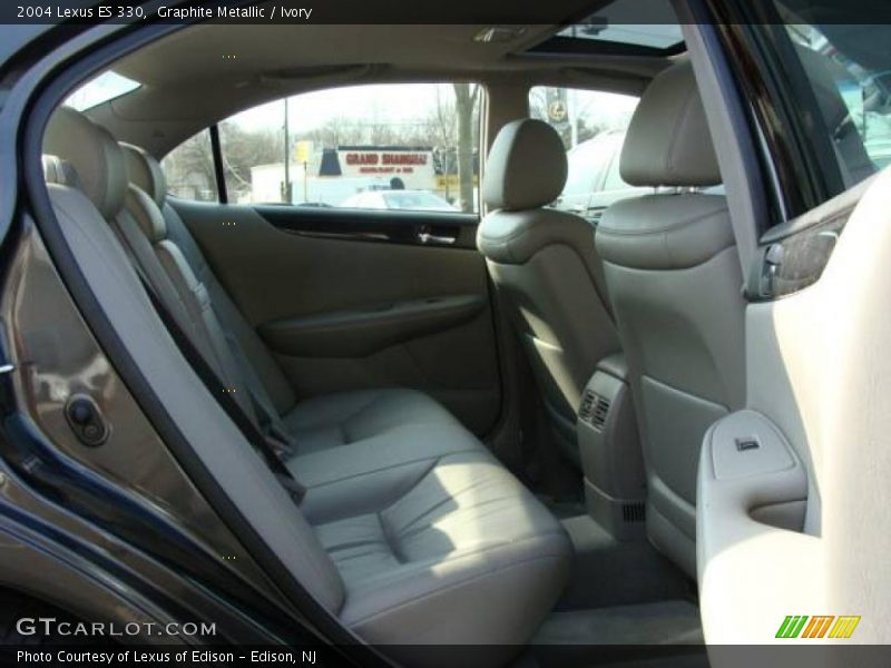 Graphite Metallic / Ivory 2004 Lexus ES 330