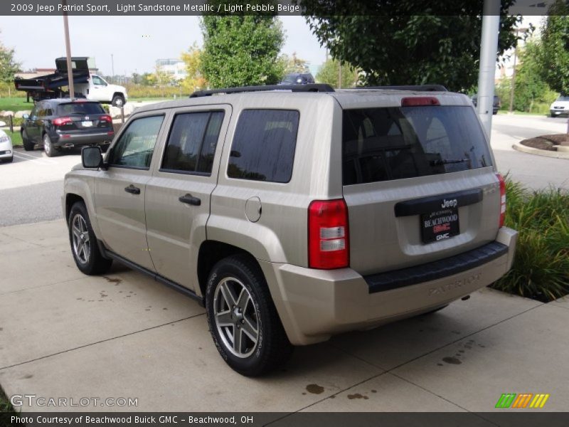 Light Sandstone Metallic / Light Pebble Beige 2009 Jeep Patriot Sport