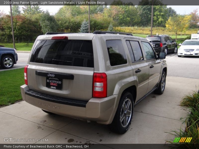 Light Sandstone Metallic / Light Pebble Beige 2009 Jeep Patriot Sport