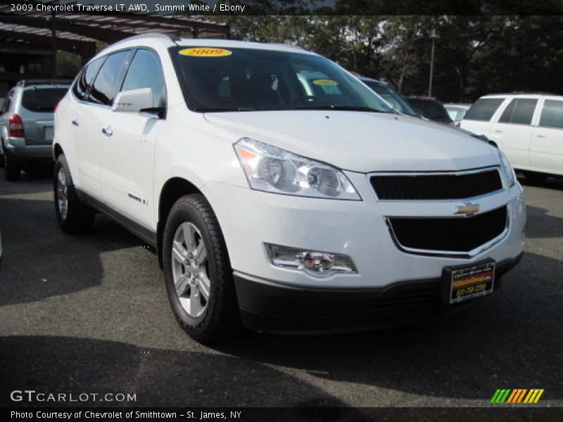 Summit White / Ebony 2009 Chevrolet Traverse LT AWD