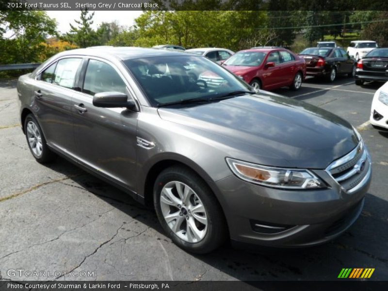 Front 3/4 View of 2012 Taurus SEL