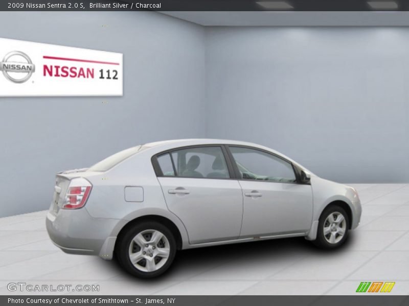 Brilliant Silver / Charcoal 2009 Nissan Sentra 2.0 S