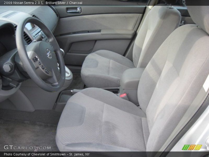 Brilliant Silver / Charcoal 2009 Nissan Sentra 2.0 S