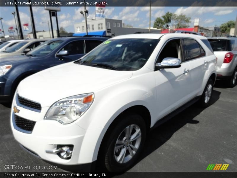Front 3/4 View of 2012 Equinox LTZ AWD