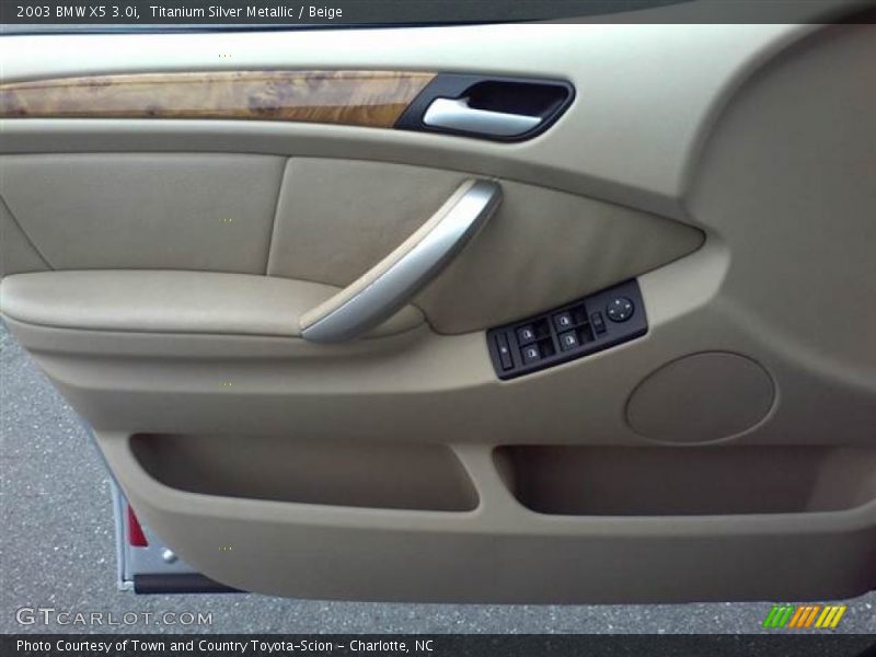 Titanium Silver Metallic / Beige 2003 BMW X5 3.0i