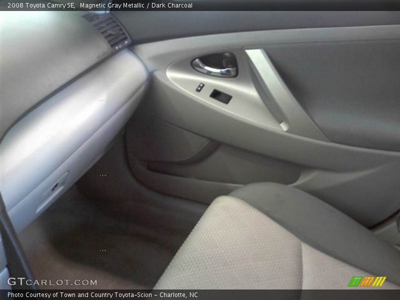 Magnetic Gray Metallic / Dark Charcoal 2008 Toyota Camry SE