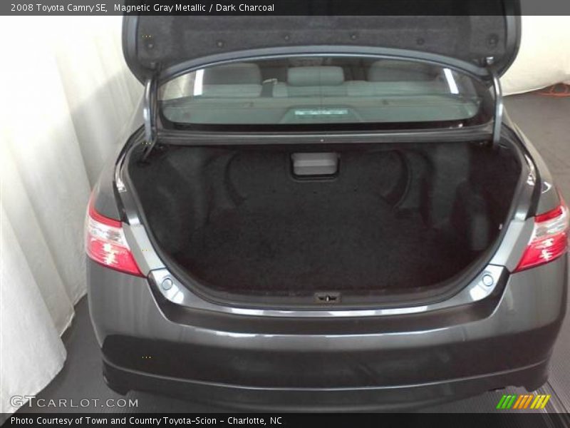 Magnetic Gray Metallic / Dark Charcoal 2008 Toyota Camry SE