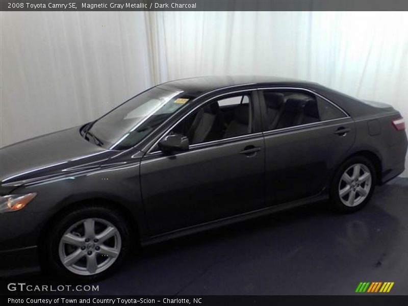 Magnetic Gray Metallic / Dark Charcoal 2008 Toyota Camry SE