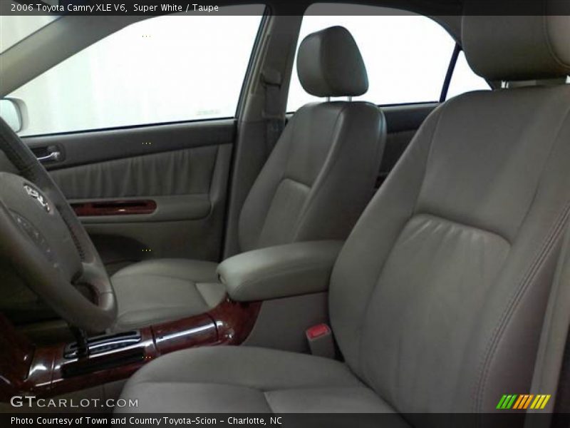  2006 Camry XLE V6 Taupe Interior