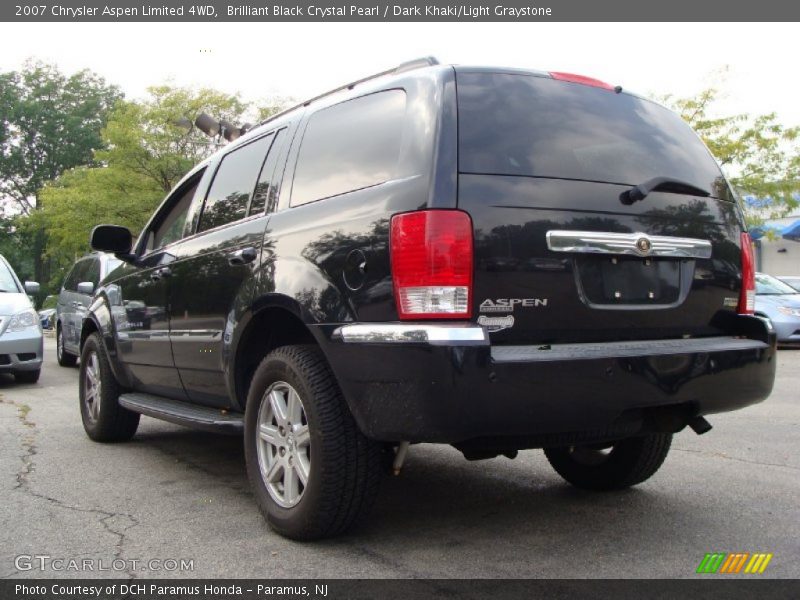 Brilliant Black Crystal Pearl / Dark Khaki/Light Graystone 2007 Chrysler Aspen Limited 4WD