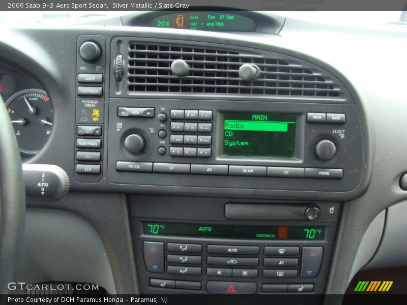 Controls of 2006 9-3 Aero Sport Sedan