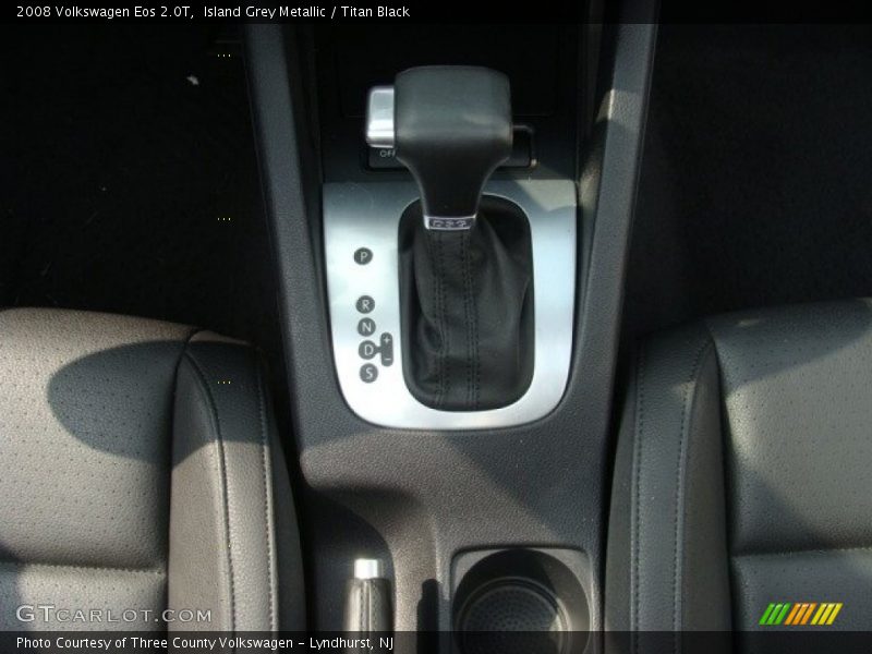 Island Grey Metallic / Titan Black 2008 Volkswagen Eos 2.0T