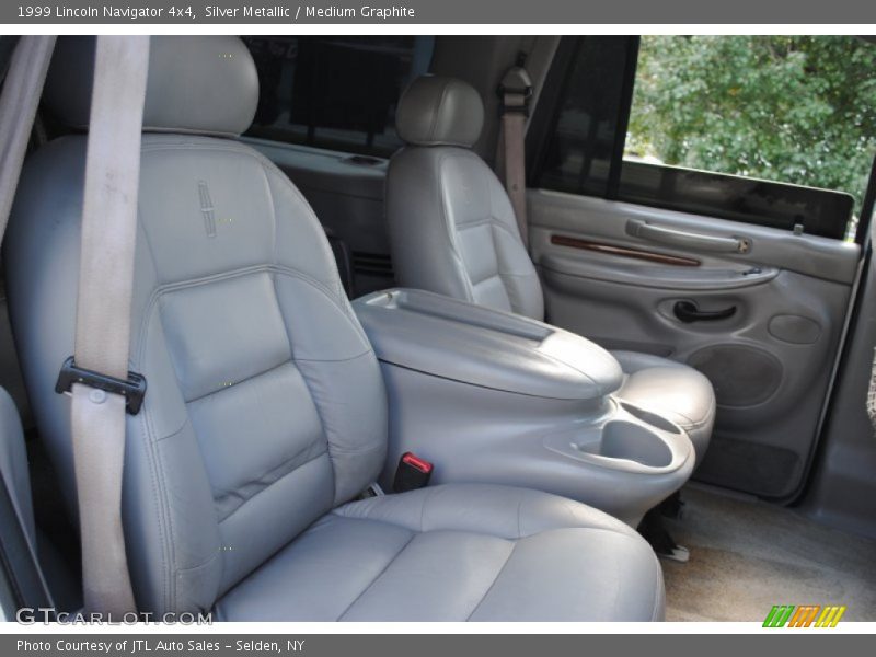  1999 Navigator 4x4 Medium Graphite Interior