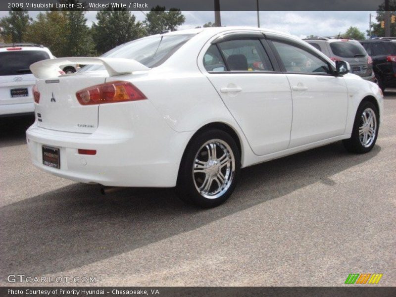 Wicked White / Black 2008 Mitsubishi Lancer ES