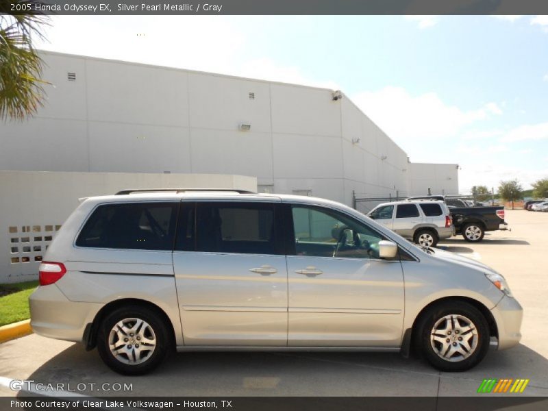 Silver Pearl Metallic / Gray 2005 Honda Odyssey EX