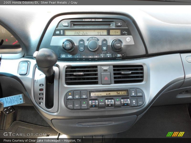 Silver Pearl Metallic / Gray 2005 Honda Odyssey EX