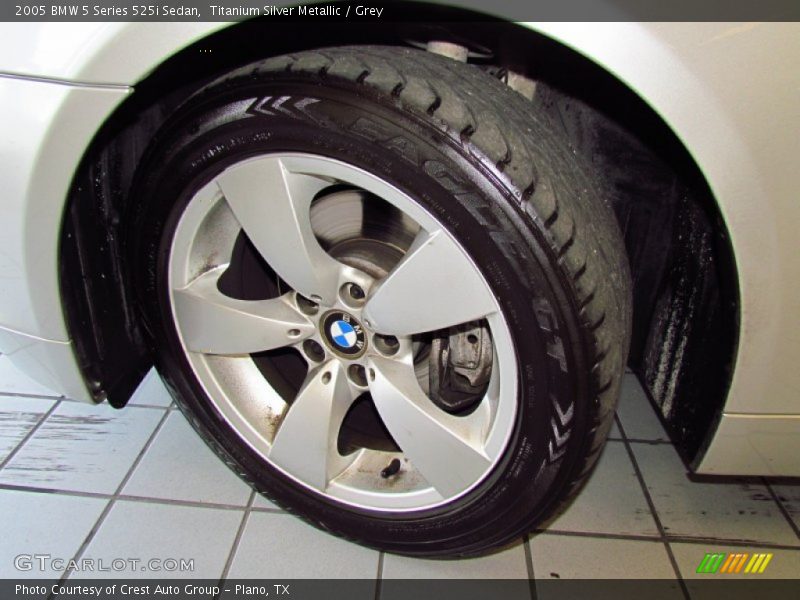 Titanium Silver Metallic / Grey 2005 BMW 5 Series 525i Sedan