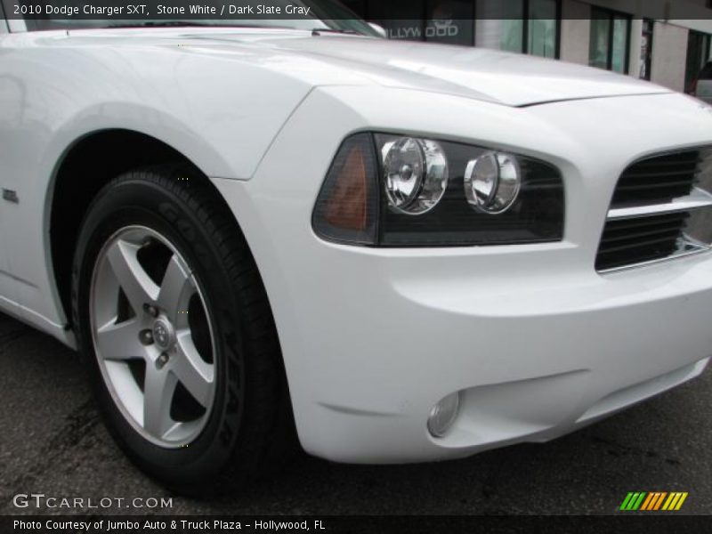 Stone White / Dark Slate Gray 2010 Dodge Charger SXT