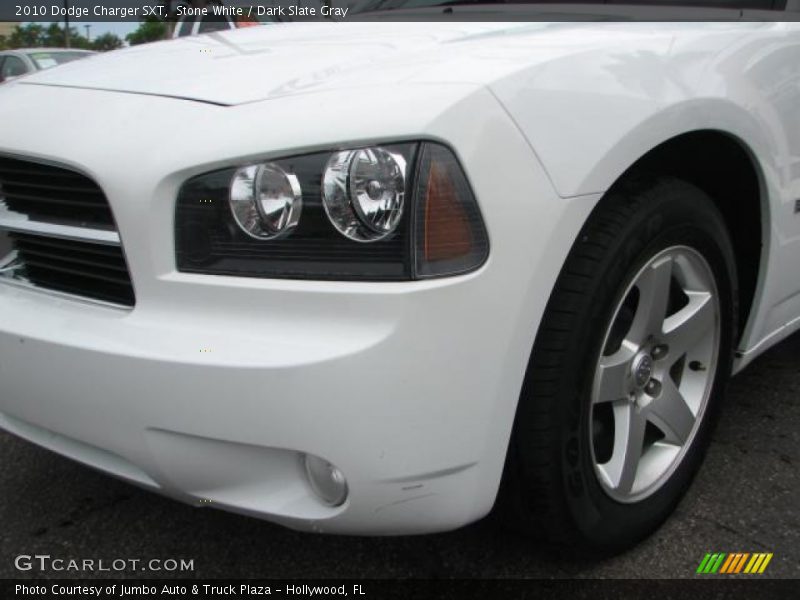 Stone White / Dark Slate Gray 2010 Dodge Charger SXT