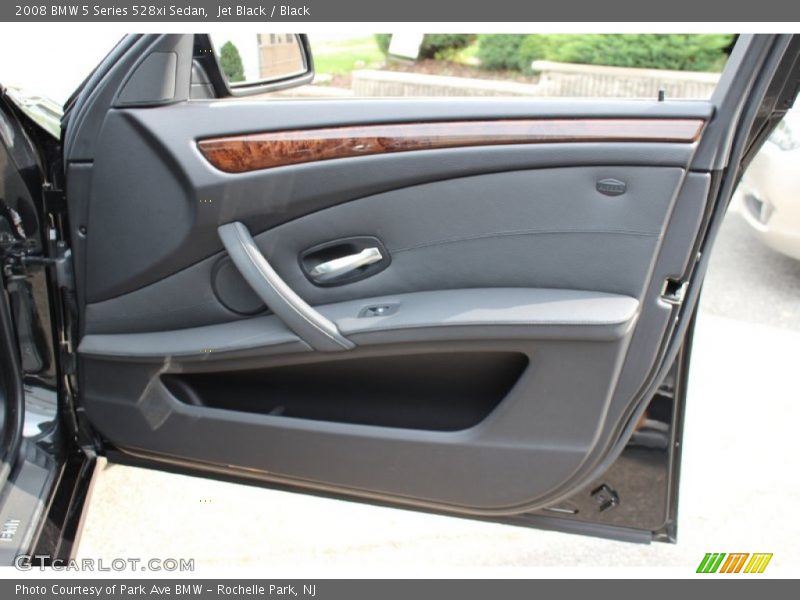 Jet Black / Black 2008 BMW 5 Series 528xi Sedan