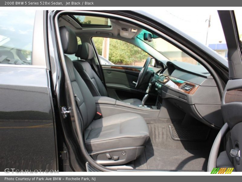 Jet Black / Black 2008 BMW 5 Series 528xi Sedan