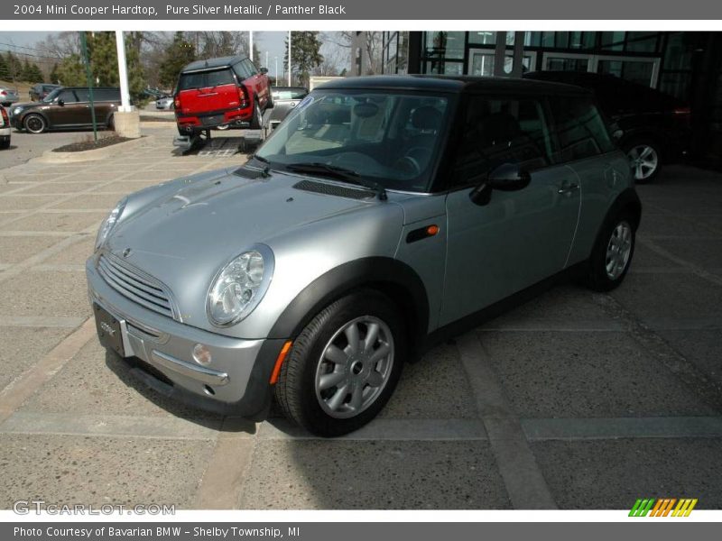Pure Silver Metallic / Panther Black 2004 Mini Cooper Hardtop