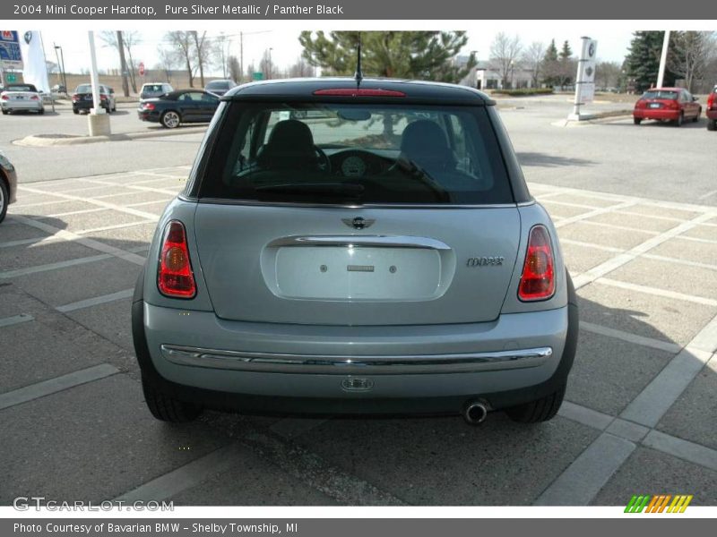 Pure Silver Metallic / Panther Black 2004 Mini Cooper Hardtop