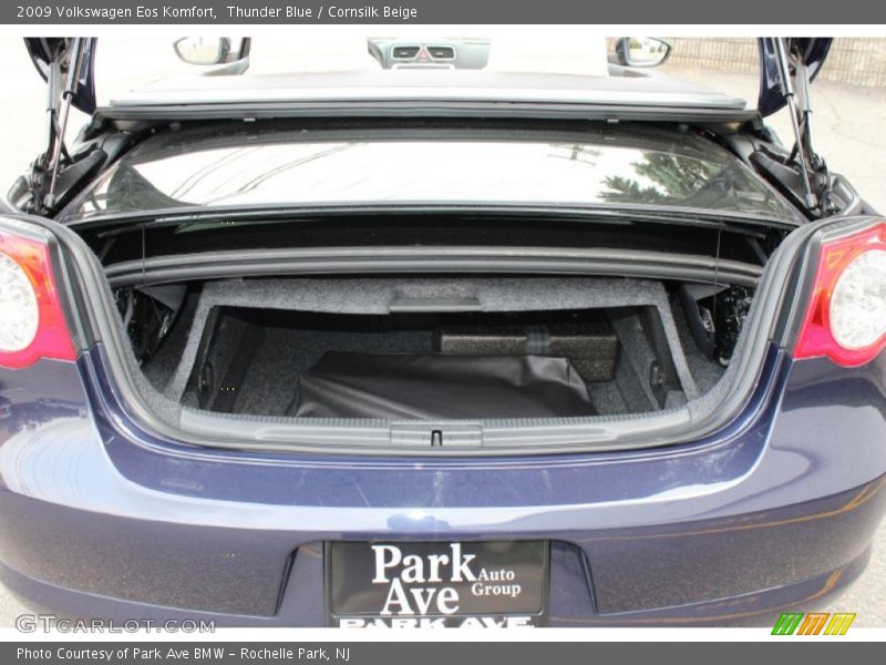 Thunder Blue / Cornsilk Beige 2009 Volkswagen Eos Komfort
