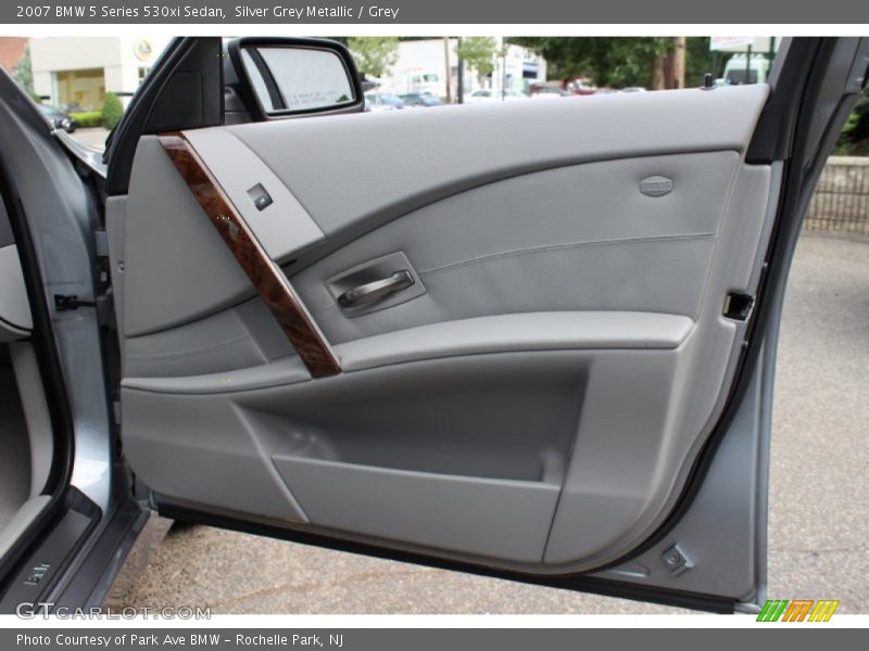 Silver Grey Metallic / Grey 2007 BMW 5 Series 530xi Sedan