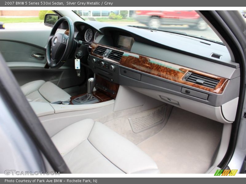 Silver Grey Metallic / Grey 2007 BMW 5 Series 530xi Sedan