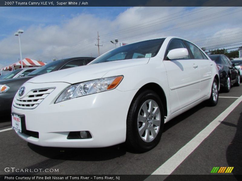 Super White / Ash 2007 Toyota Camry XLE V6