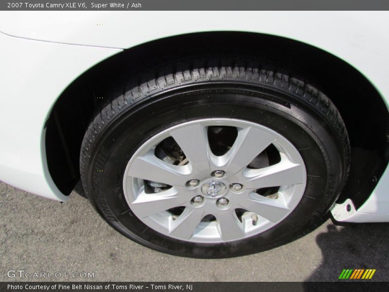 Super White / Ash 2007 Toyota Camry XLE V6