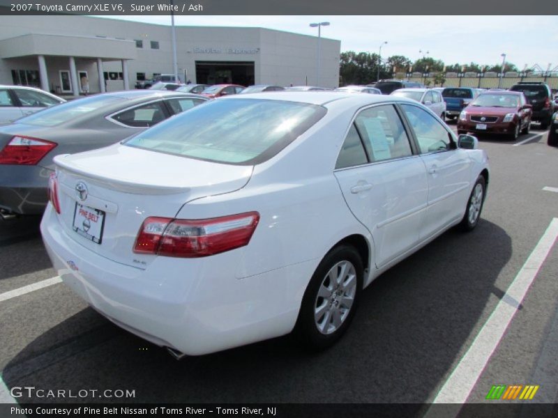 Super White / Ash 2007 Toyota Camry XLE V6