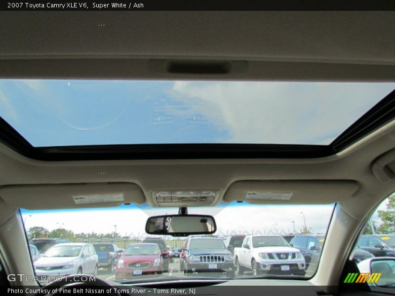 Super White / Ash 2007 Toyota Camry XLE V6
