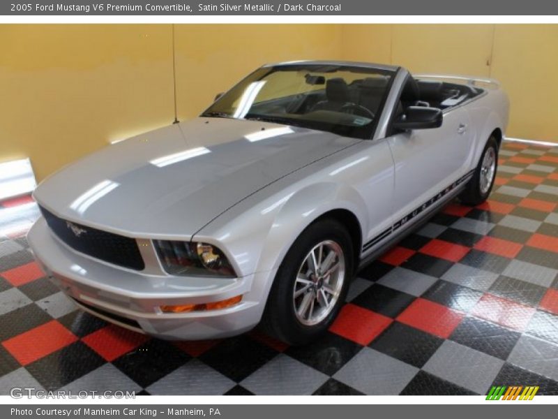 Satin Silver Metallic / Dark Charcoal 2005 Ford Mustang V6 Premium Convertible