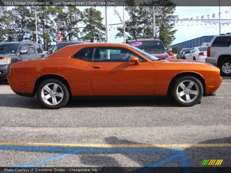 Toxic Orange Pearl / Dark Slate Gray 2011 Dodge Challenger SE