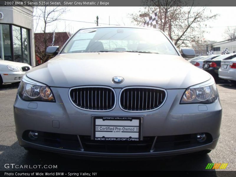 Silver Grey Metallic / Beige 2007 BMW 5 Series 525xi Sedan