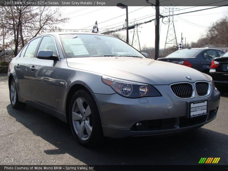 Silver Grey Metallic / Beige 2007 BMW 5 Series 525xi Sedan
