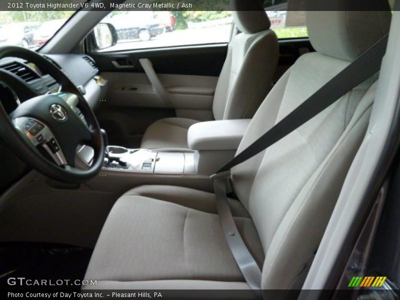 Magnetic Gray Metallic / Ash 2012 Toyota Highlander V6 4WD