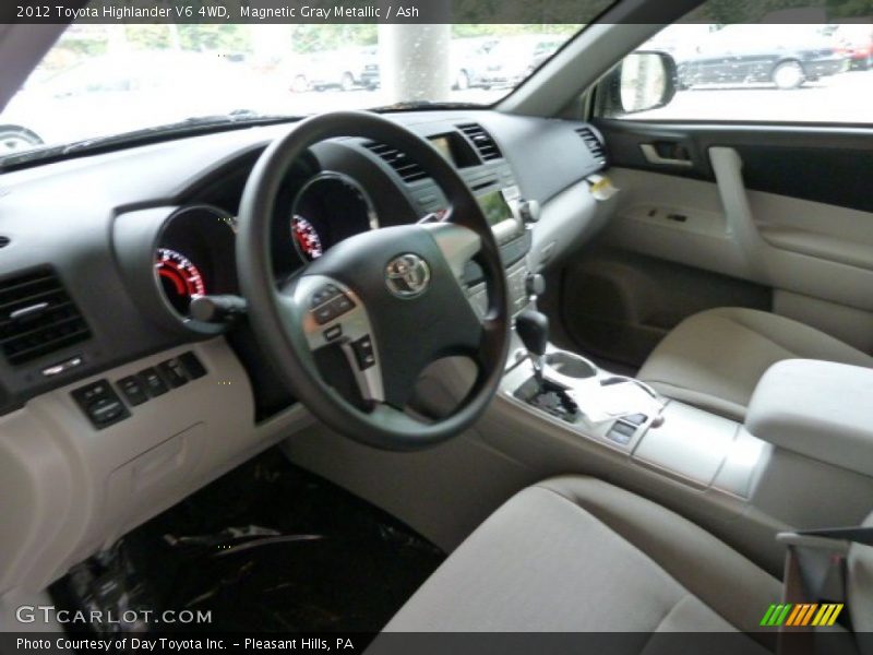 Magnetic Gray Metallic / Ash 2012 Toyota Highlander V6 4WD