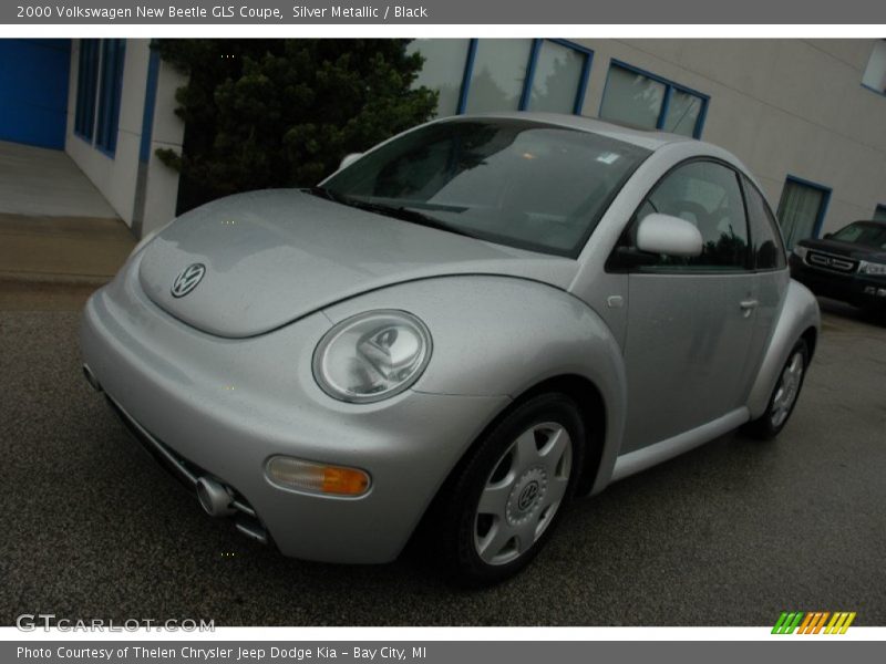 Silver Metallic / Black 2000 Volkswagen New Beetle GLS Coupe