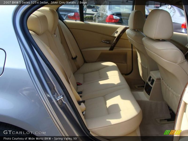 Silver Grey Metallic / Beige 2007 BMW 5 Series 525xi Sedan