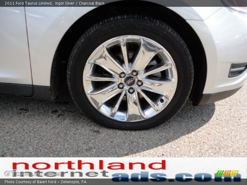 Ingot Silver / Charcoal Black 2011 Ford Taurus Limited