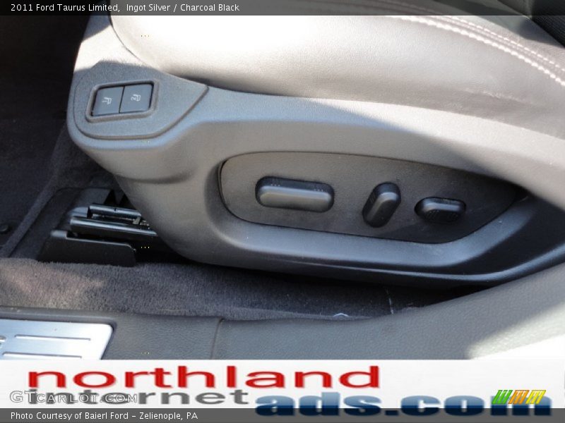 Ingot Silver / Charcoal Black 2011 Ford Taurus Limited