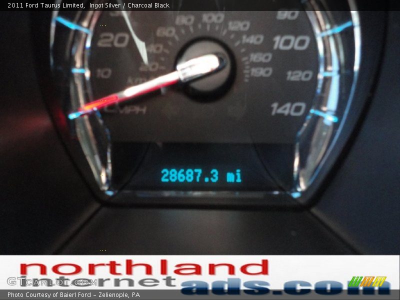Ingot Silver / Charcoal Black 2011 Ford Taurus Limited
