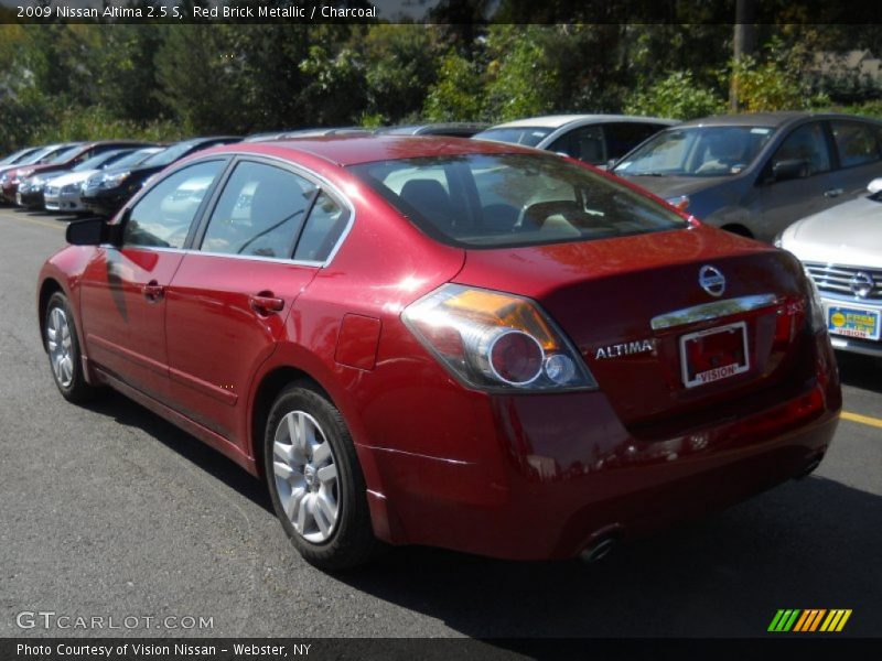Red Brick Metallic / Charcoal 2009 Nissan Altima 2.5 S